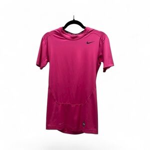 Nike Women’s Dri-Fit Bright Pink Top- excellent condition!
